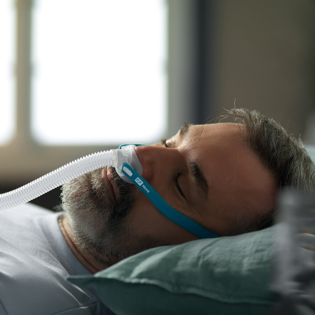 F&P Nova Micro Nasal Pillow Mask